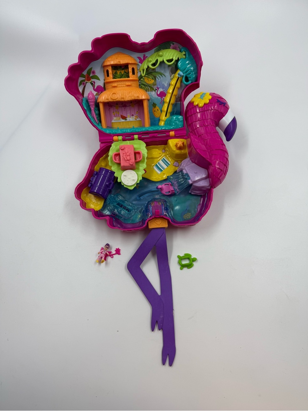 Polly pocket flamingo party with doll